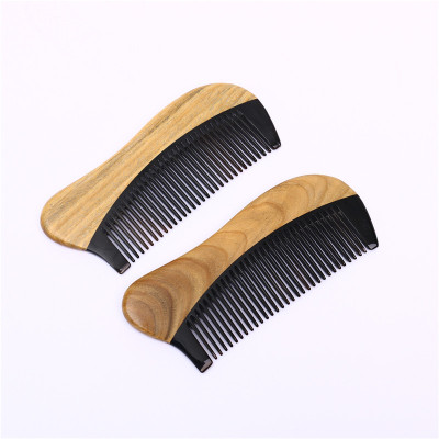 Natural green Sandalwood Buffalo horn comb feels comfortable amhair to the anti-static comb