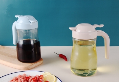 Y19-332 Sealed Glass Dustproof Leak-Proof Oil Pot Flip Large Oil Bottle with Handle Hand Press Seasoning Bottle
