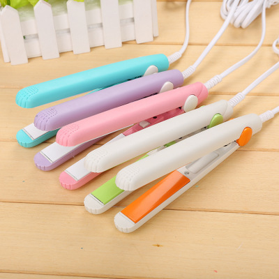 M002 Creative Mini Hair Curler Hair Curler and Straightener Dual-Use Ceramic Hair Straightener Student Hair Styling Iron Ironing Board Factory Direct Sales