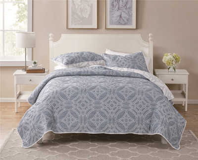 European high-end bedding three-piece yarn-dyed cotton polyester two-side jacquard thin summer quilt bedspread