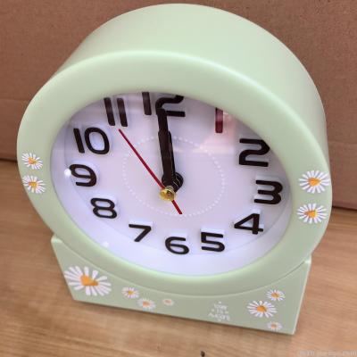New Quartz Clock Daisy Personality Alarm Clock Student Living Room and Bedside Clock Simple Ultra-Quiet Watch