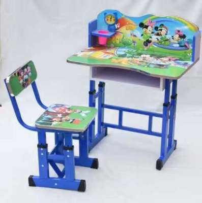 Disassembly and assembly of children's learning table