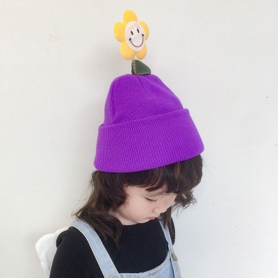 New children's knitted hat
