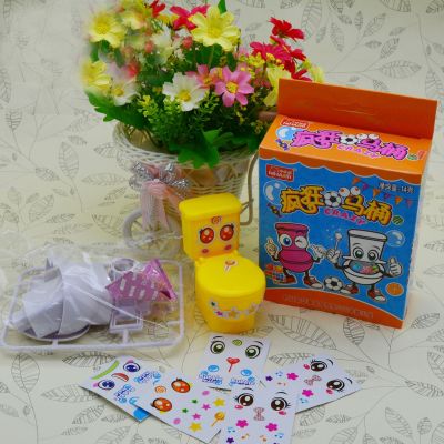 Crazy toilet mini toilet creative educational toys DIY manual stickers children snacks children toys wholesale