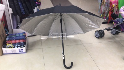 The foreign trade sells all kinds of silver glue black umbrella