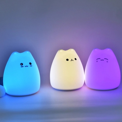 Creative Small Cute Cat Silicone Light Colorful Color Changing Decompression Led Table Lamp Children Atmosphere Romantic Small Night Lamp Gift H