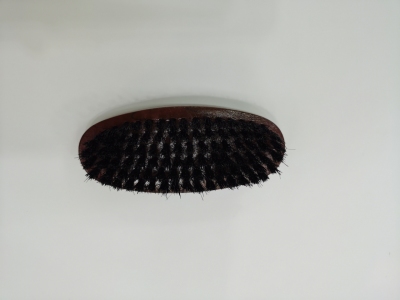 Bow-Back Oval Brush, Brown Red Handle, Black Mane