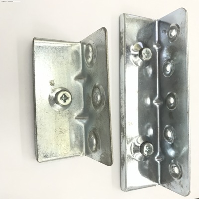 Hardware Accessories Factory Direct Sales Customized White Zinc Color Zinc Iron Bed Bolt Bed Hinge Bed Buckle Corner Code