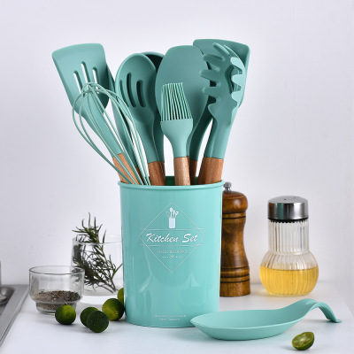 Cross-border green 12-piece set of silicone kitchen utensils and appliances with wooden handle non-stick high temperature resistant silicone spatula kitchen utensils and appliances
