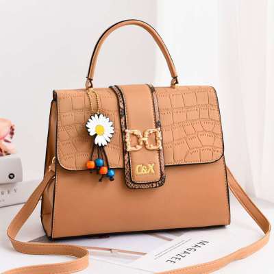 Women's Fashion Trendy Bags New 2020 Messenger Bag Shoulder Bag Internet Hot Casual Portable Pu Women's Bag Factory Direct Supply