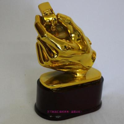 Soccer Reffree Gold Whistle Trophy Basketball Tournament Awards Fans Prizes Creative Resin Craft Ornament