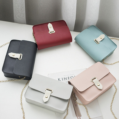 New Women's Bags Solid Color Men's Casual Square Sling Bag ShoulderCrossbody Bag Hipster Mobile Phone Bag Chain Mini Bag