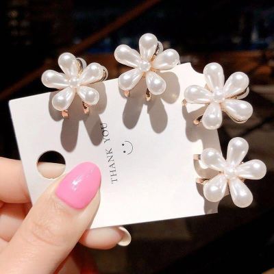 Cute Five-Petal Flower Pearl Ins Small Jaw Clip All-Match Teenage Girl's Romance Korean Soft Girl Hair Clips Hair Accessories Hair Clip Side Clip