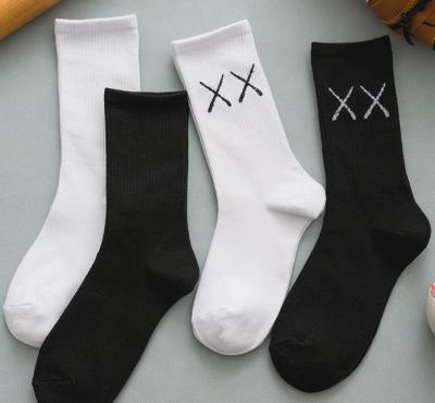 INS Trendy Socks Fashion Brand European and American Street Black and White Hip Hop Middle-Long Stockings Men's and Women's Basketball Socks Sports Socks