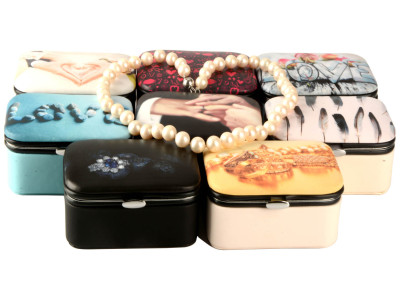 INS Style Pu Hap Fresh Simple Girl Earrings Ring Multi-Functional Small Jewelry Box Creative Portable Storage Box