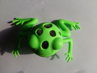 Creative Novelty Vent Frog Ball Squeeze Toys Squeezing Toy Decompression Trick Toy Grape Ball Factory Direct Sales