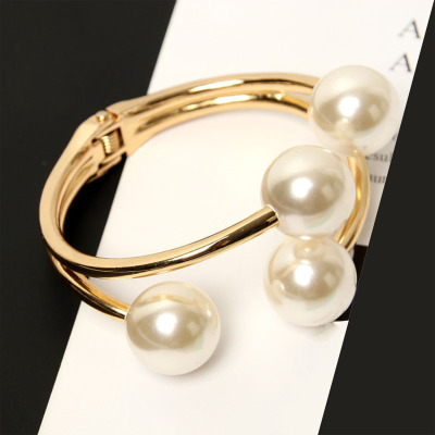 European and American Fashion Creative Style Big Pearl All-Match Open-Ended Bracelet Exaggerated and Personalized Elegant Wristband Bracelet Men Section