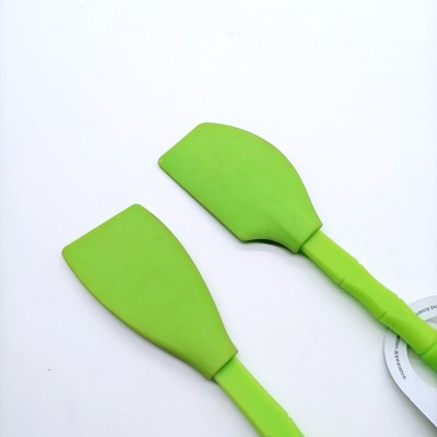 Silicone Kitchen Suit Green Plastic Handle Silicone Kitchenware Set 7-Piece Non-Stick Spatula Tool Set