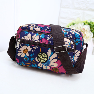 Printed Fashion Messenger Bag Women's Bag New Mother Bag Large Capacity Casual Waterproof Nylon Travel Shoulder Bag Bag