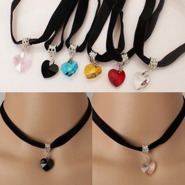 European and American Fashion Flannel Japanese Mori Women's Necklace Harajuku Vintage Heart-Shaped Crystal Pendant Lace Peach Heart Necklace