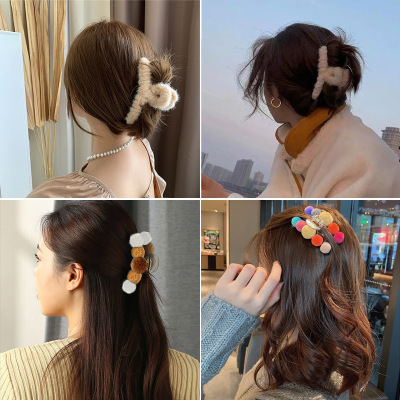 Autumn and Winter Korean Style Plush Barrettes Female Temperament Korean Ins Hairpin Back Head Shark Clip Furry Grabber Clip Headdress Female