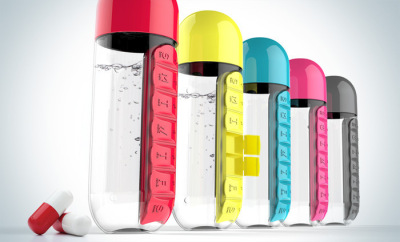 Creative Glass with Seven Days Portable Pill Box Two-in-One Outdoor Portable Water Bottle Medicine Cup