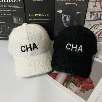 Hat Female Autumn Winter Letters Embroidered Lamb Wool Baseball Cap Korean Fashion Warm All-Matching Casual Peaked Cap Sunshade