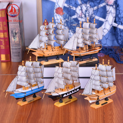20*4.5*19 Desk Ornaments Handmade Simulation Ship Independent Color Box Small Sailboat Crafts Painted Log Decoration