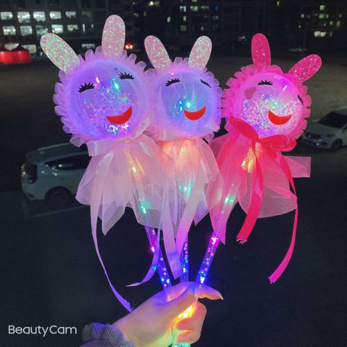 Factory Direct Sales Luminous Bounce Ball Magic Three-Gear Flash Magic Wand Stall Square Night Market Hot Children‘s Toys