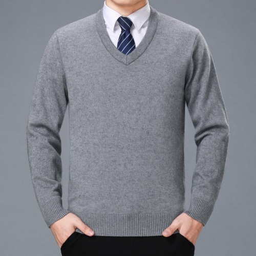 men‘s knitted warm sweater winter new dad wear men‘s v-neck solid color cashmere sweater sweater wholesale