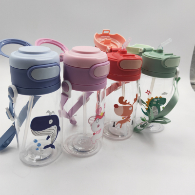 New Children's Cartoon Bounce Cover Easy to Carry Sealed Plastic Kettle Summer Baby Carrier Strap Drinking Water Cup with Straw