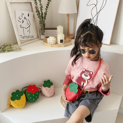 Korean Style New Rivets Strawberry Bag Kid's Messenger Bag Fashion All-Match Toddler Fruit Coin Purse Princess Bag