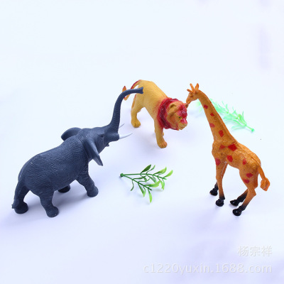 Factory Direct Supply Spray Paint Plastic Animal Simulation Toy Set Wholesale