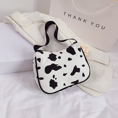 New Women's Bag Special-Interest Design Underarm Shoulder Bag Japanese Fashion All-Match Cows Pattern Instagram Mesh Red Fashion Messenger Bag