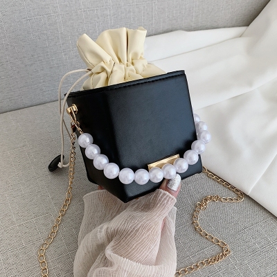 New 2020 Vintage Pearl Drawstring Bucket Bag Western Style Texture Chain Shoulder Bag Crossbody Square Box Mother and Child Bag for Women