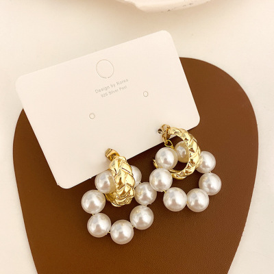 South Korea Dongdaemun Exaggerated Trendy C- Shaped Pearl Flower Earrings 925 Silver Needle Elegant High Sense Fashion Ear Jewelry