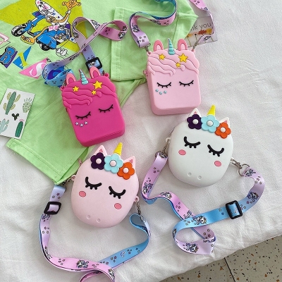 2020 New Cartoon Cute Unicorn Kindergarten Baby Silicone Coin Purse Girl's Crossbody Bag Wholesale