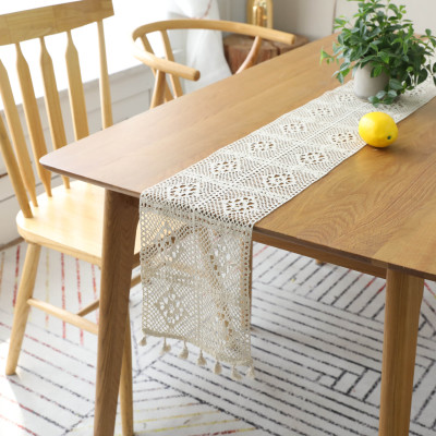 European Style Vintage Table Runner Palace Lace Handmade Crochet Hollow Polyester Cotton Tassel Lace Placemat Dining Table Side Cabinet