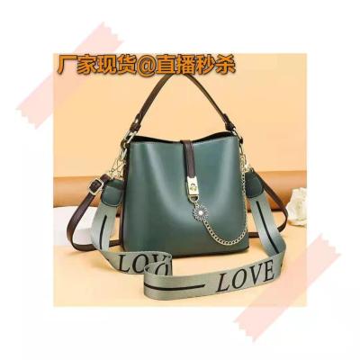 Women's Bag 2020 New Casual Portable Bucket Bag Trendy Fashion Crossbody Shoulder Bag Simple Pu Women's Bag Wholesale