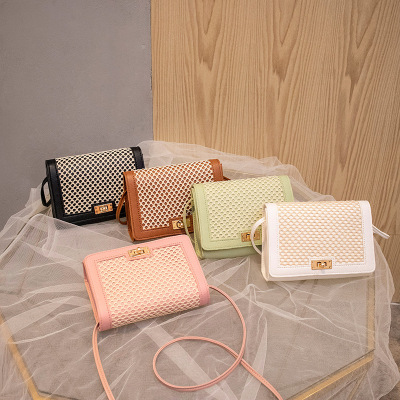 Women's Bag Women's Bag 2020 New Mesh Lock Contrast Color Small Square Bag Fashion Mobile Phone Bag Small Bag