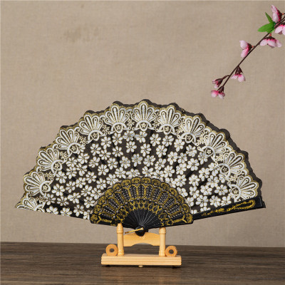 Spanish Plastic Folding Fan European Style Cloth Fan Yongchun Dancing Folding Fan New Spring Chant Fan Chinese Style Gilding Fan