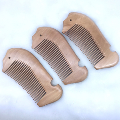 Factory Direct Sales Genuine Natural Log Nanmu Comb Fish-Shaped Style Fine Tooth Comb Hairdressing Comb Easy to Carry