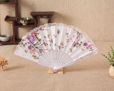Fan Wholesale Ladies Folding Fan Dance Fan Silk Cloth Fan Ladies Fan Gift Fan Lace Lace-Trimmer Foldable Fan