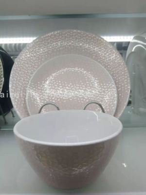 18-Head Embossed Ceramic Six-Person Tableware