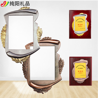 Factory Wholesale Gold Foil Plastic Flowers Frame Wooden Authorized Medal Flower Frame Petunia Frame Photo Frame Gift Frame