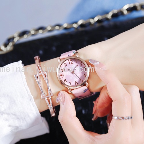 New Printed Ethnic Style Ladies quartz Watch Korean Fashion Belt Fashion Watch 