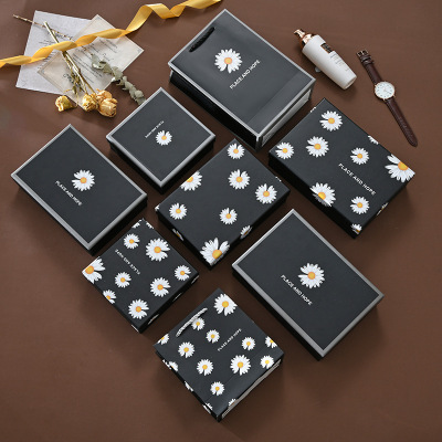 Hot Sale Little Daisy Gift Box Customized Kraft Paper Box Gift Box Customized Necklace Bracelet Jewelry Box Factory Wholesale