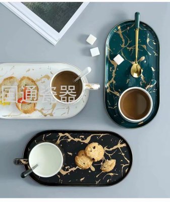 New Nordic Light Luxury Ceramic Coffee Cup, Dish and Spoon Set British Afternoon Tea Cup Gold Exquisite Coffee Cup