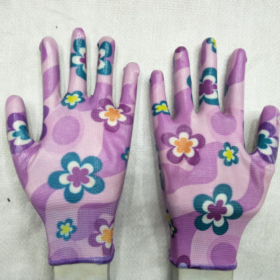 Factory Customized Flower Nitrile Impregnated Protective Gloves Supplies Thirteen Needle Nylon Can Be Customized According to Customer Requirements