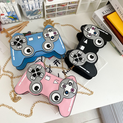 2021 Foreign Trade New European and American Fashion Creative Funny Personality Sequins Simulation Game Machine Chain Small Bag Women's Bag